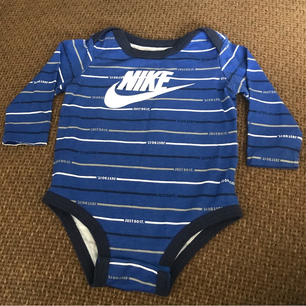 Blue Long Sleeve NIKE Onesie 6months USED!
